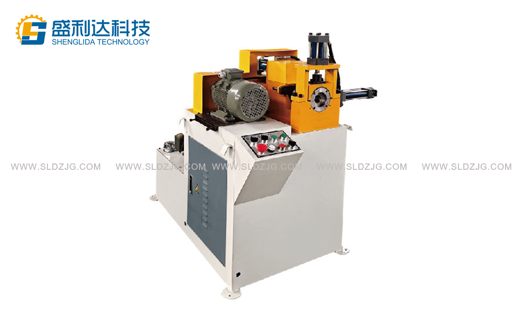 Single head chamfering machine